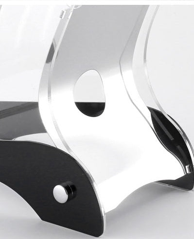 Compact countertop knife holder for kitchen